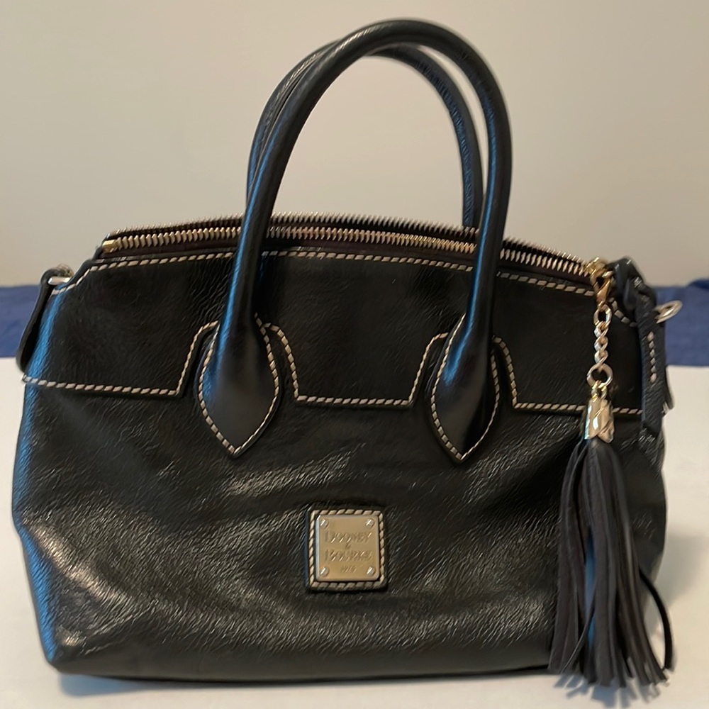 Dooney & Bourke